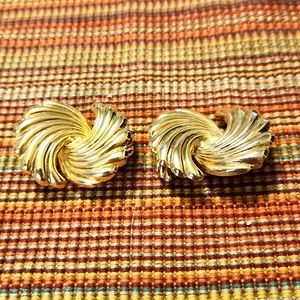 Vintage Goldtone Shoe Clips